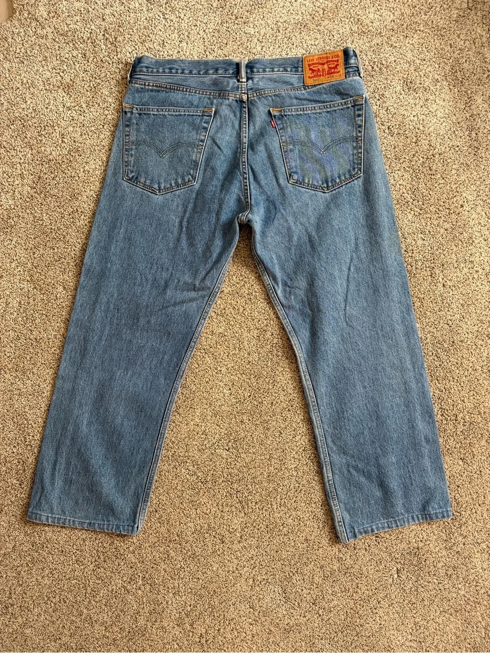 Levi’s 505 Regular Fit Straight Leg Jeans Medium Wash Blue Size 36x32